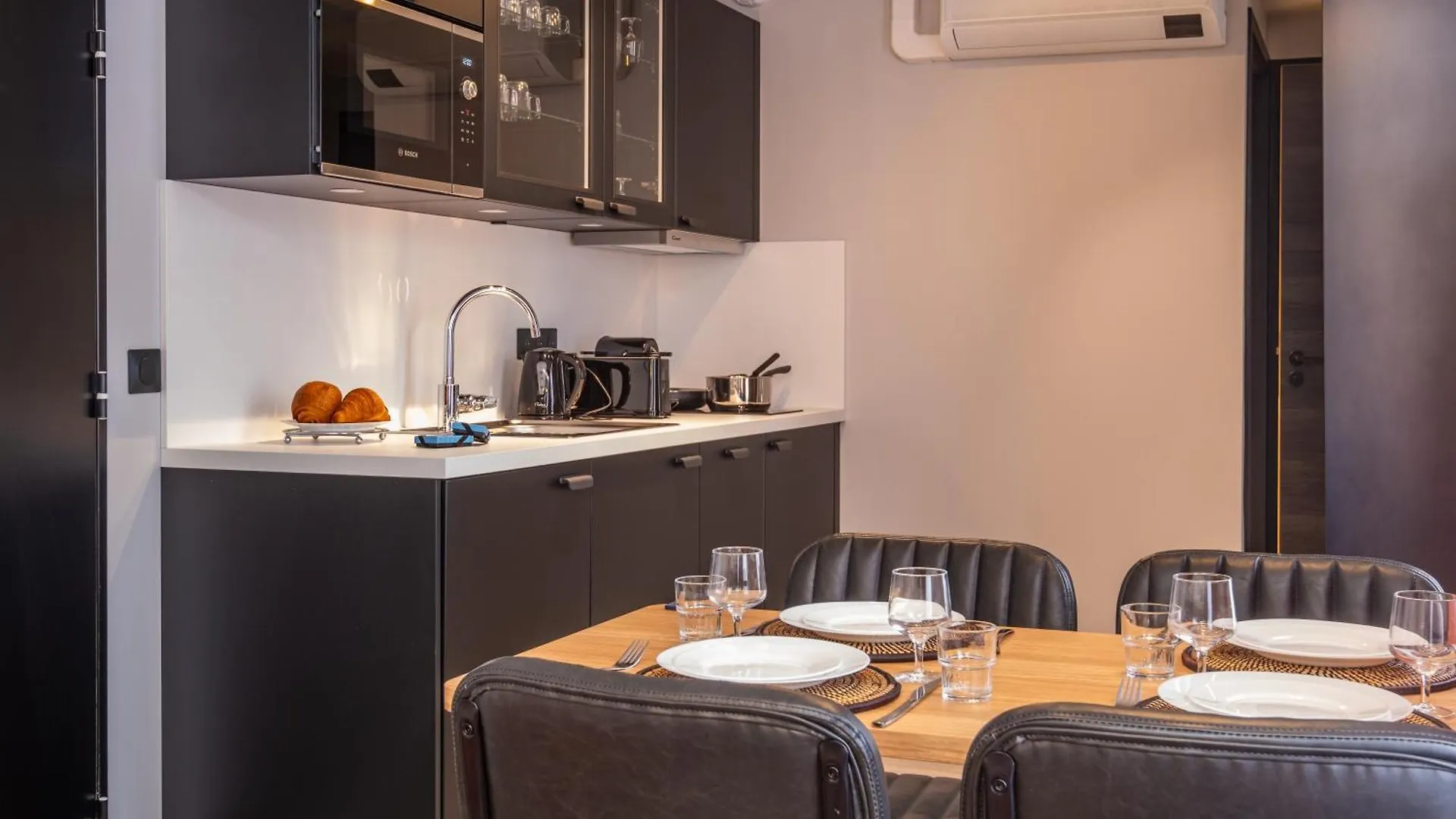 Appart'Hotel East Paris Suite Франция